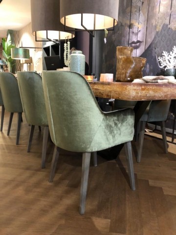 Eetkamerstoelen stoop furniture