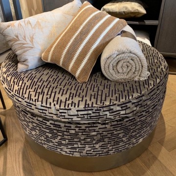 Layer by adje hocker oscar